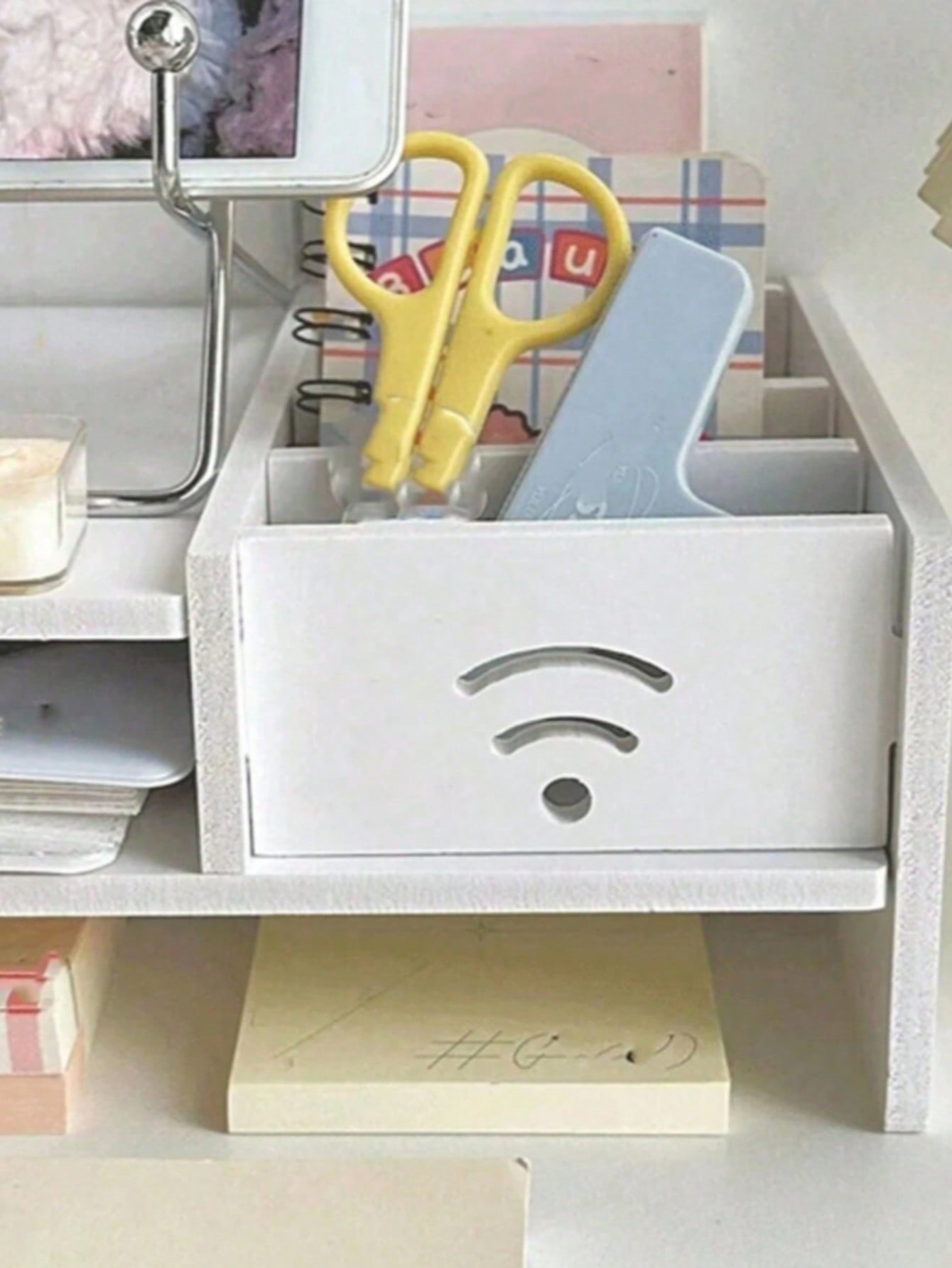 Podstawka pod monitor z szufla – Laptop Stand Riser recenzja i cena