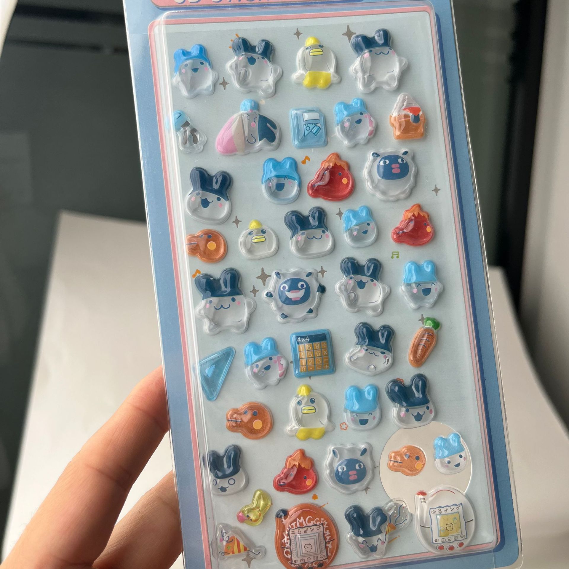 Urocze naklejki 3D Tamagotchi, – Laptop Accessory recenzja i cena